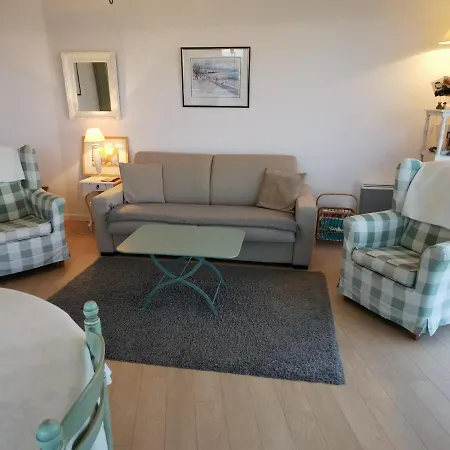 Apartment Brise Lame